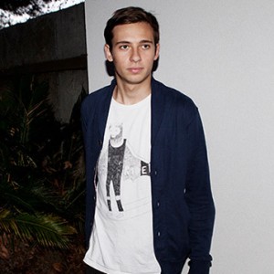 Flume – Some Minds (feat.  Andrew Wyatt)
